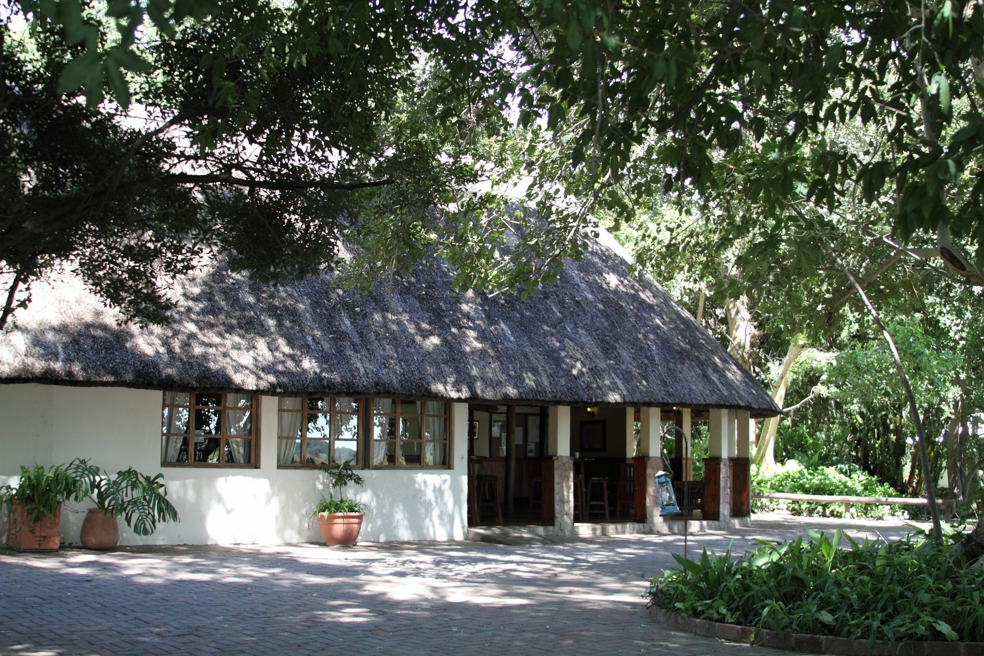 Island Safari Lodge Maun Exterior photo